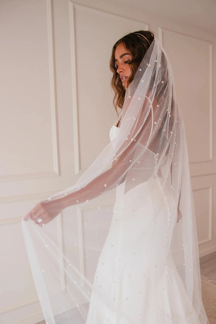 Wedding Pearl Veil for Bride - White